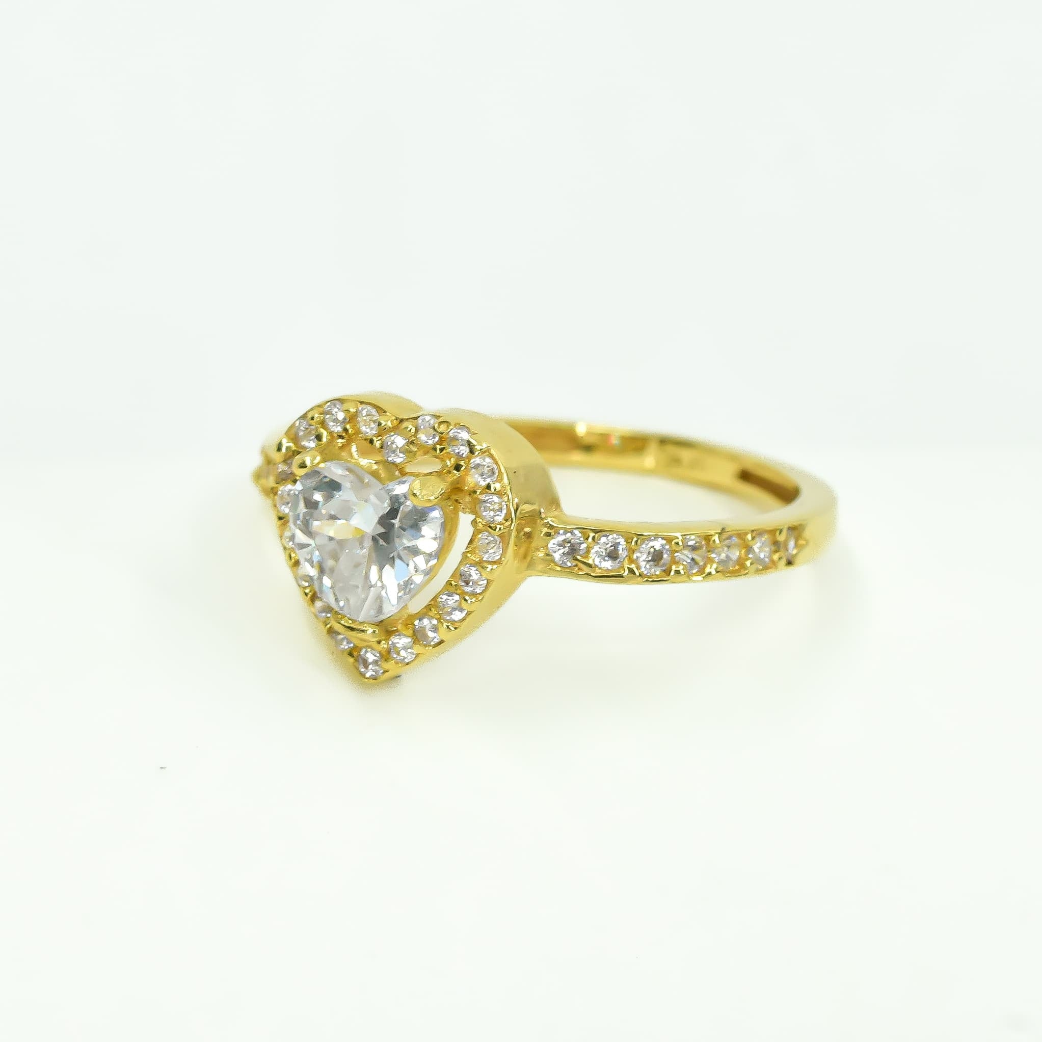 ANILLO DE CORAZON CON ZIRCON ORO 18K TALLA 6
