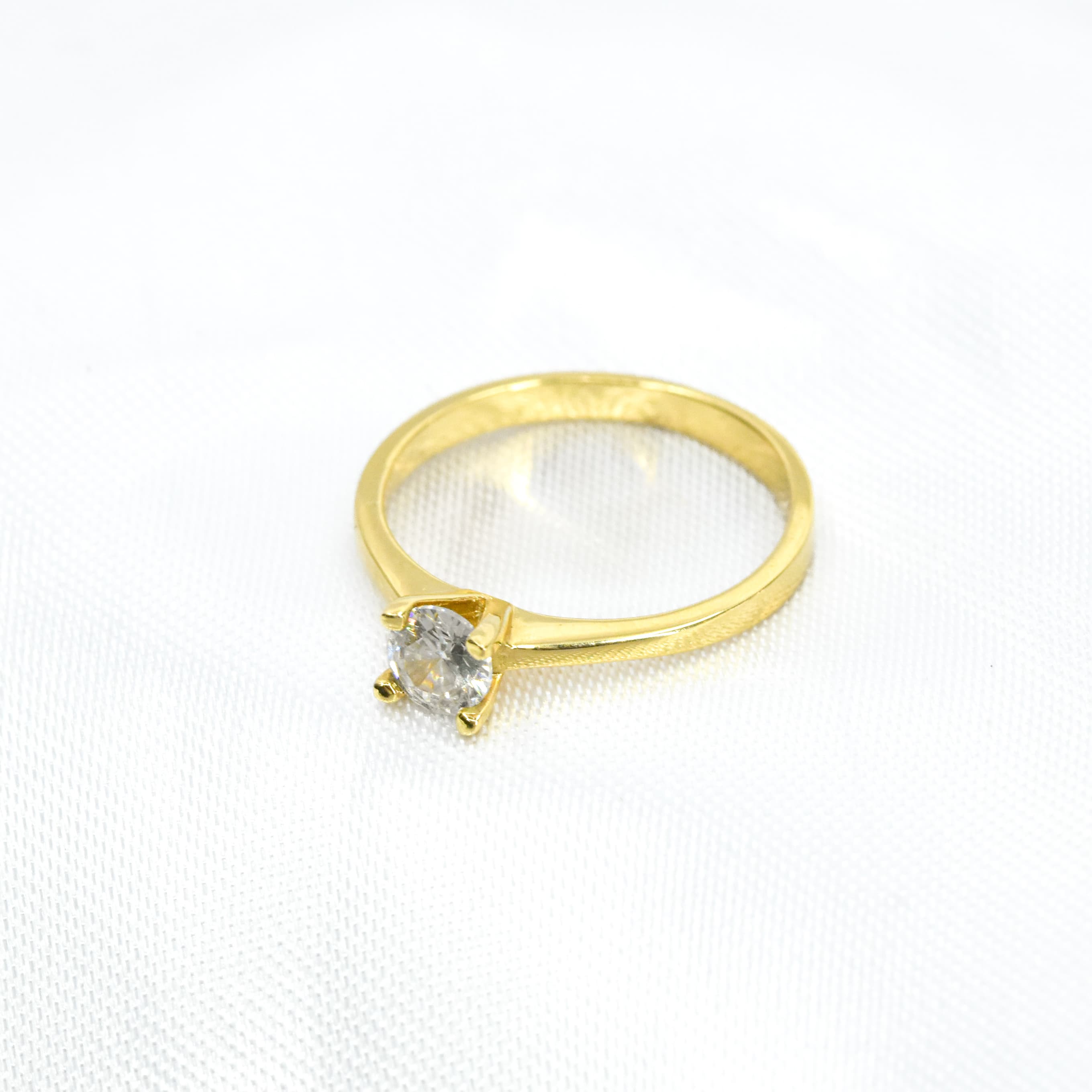 ANILLO ZIRCON ORO 18K TALLA 5 1/2