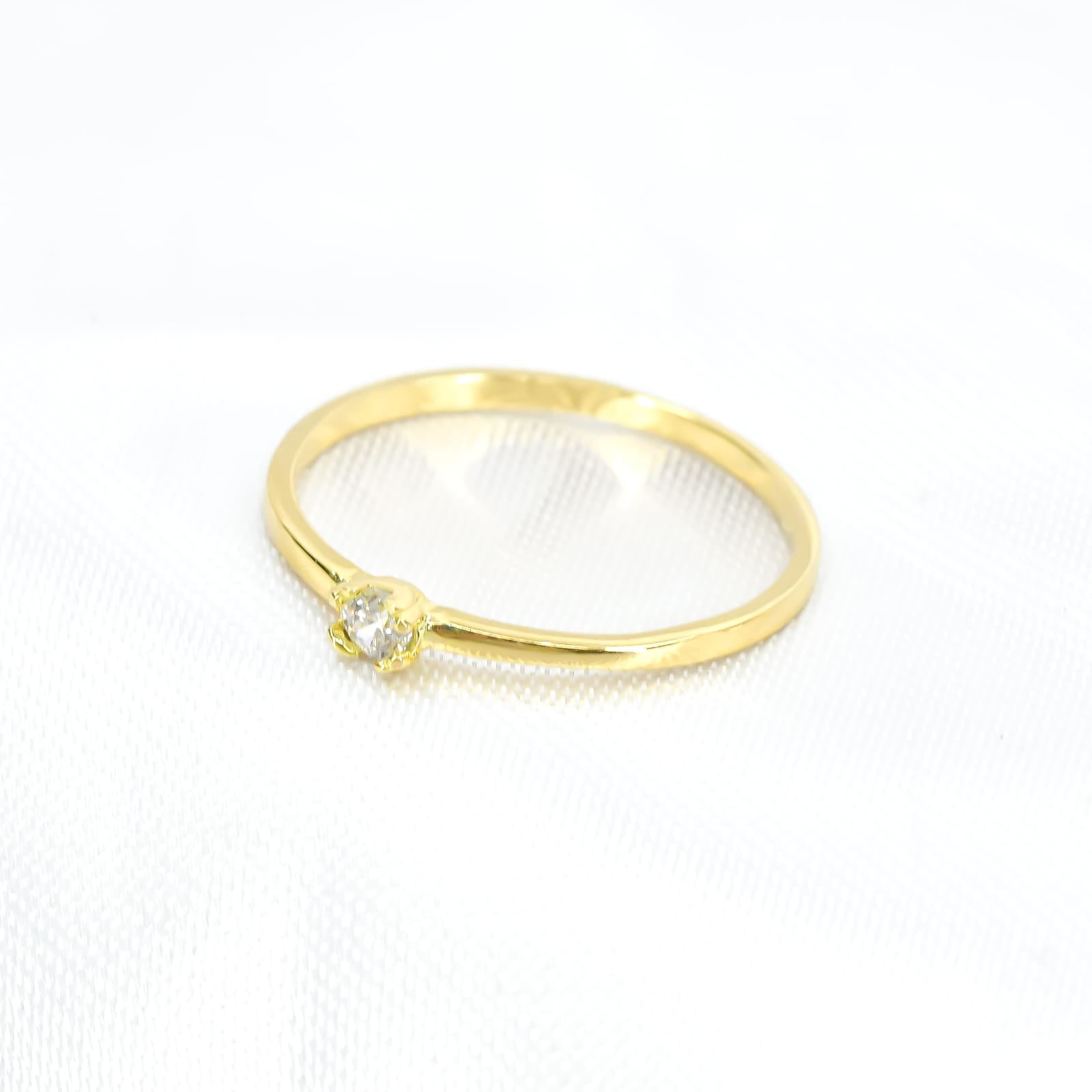 ANILLO CON ZIRCON ORO 18K TALLA 6